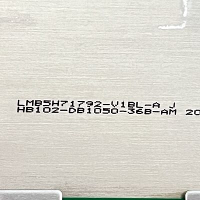 Display LCD TFT TD0-1025H71792-V1 LMB5H71792-V1BL-A Pannello schermo per auto VPJJZF-ASY103A-AAA